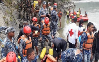 काठमाडौंबाट गएको कार त्रिशुलीमा खस्यो, तीन बेपत्ता